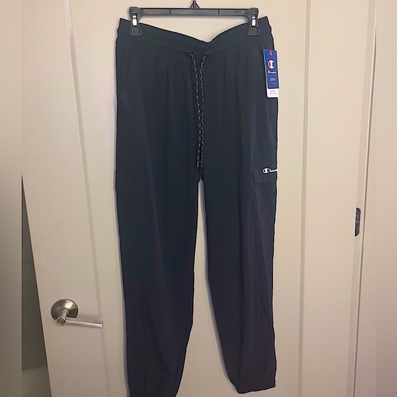 champion cargo style joggers | sweatpants - Picture 3 of 3